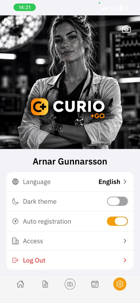 Curio Go settings screen with language, theme and automatic registration options